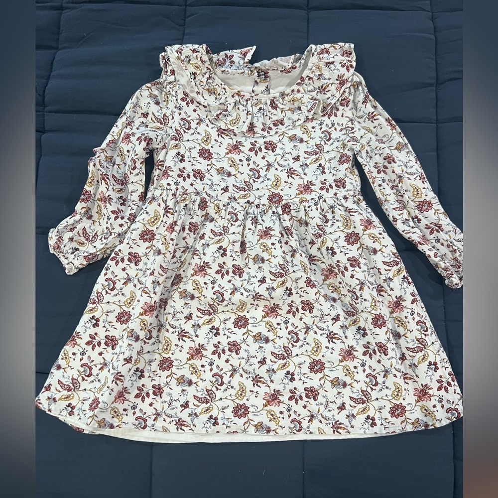 Girls floral dress